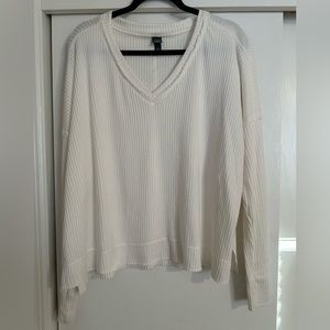 Wild Fable Medium Long Sleeve White Sweater